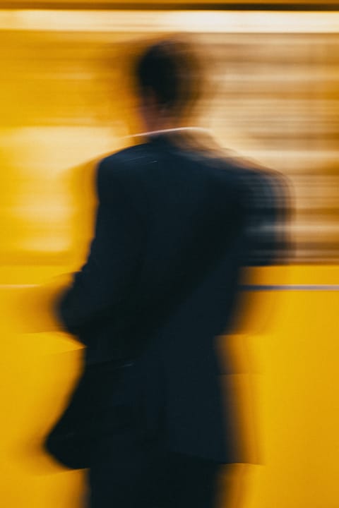 Fading Commute